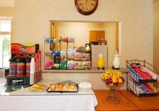 фото отеля Comfort Inn Half Moon Bay