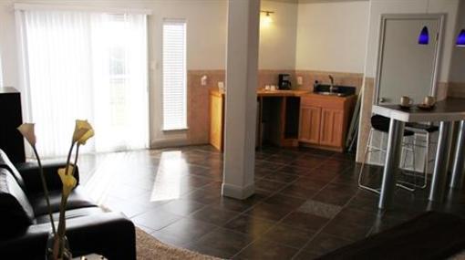 фото отеля Roli's Bed & Breakfast
