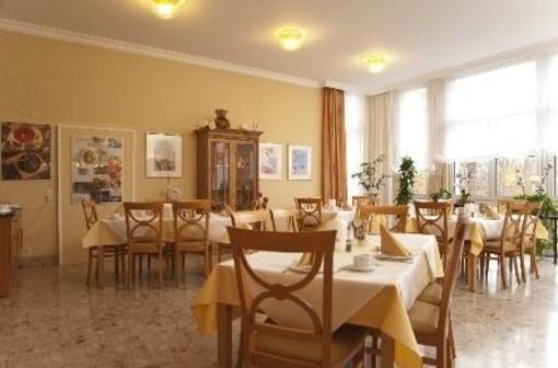 фото отеля Hotel Haus Am Park Bad Homburg vor der Hohe