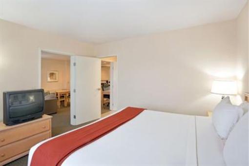 фото отеля Holiday Inn Express Bend