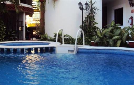фото отеля Maya Inn Playa del Carmen