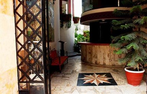фото отеля Maya Inn Playa del Carmen