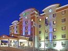 фото отеля Holiday Inn Express Maspeth New York City