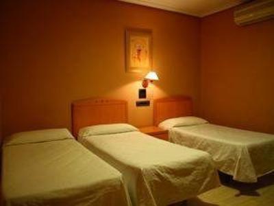 фото отеля Hostal Meseguer