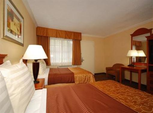 фото отеля Best Western Hollywood Plaza Inn