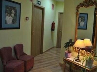 фото отеля Hostal Nersan II Madrid