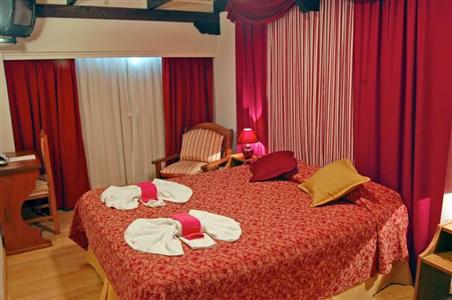 фото отеля Ruca Cheli Village Ski Hotel
