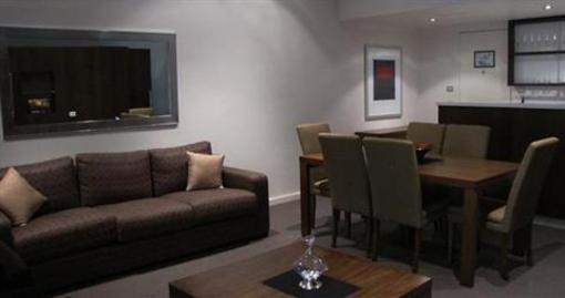 фото отеля Karratha International Hotel