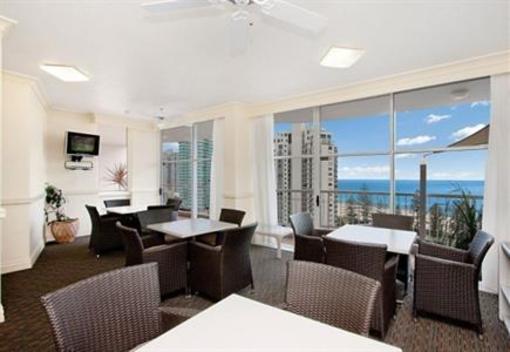 фото отеля Beachcomber International Resort Gold Coast