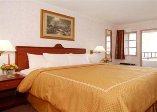 фото отеля Ramada Limited Suites Anaheim Convention Center