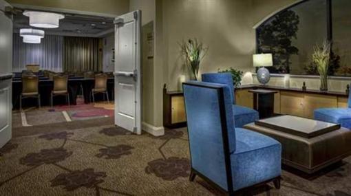 фото отеля Hilton Garden Inn Raleigh-Durham Research Triangle Park