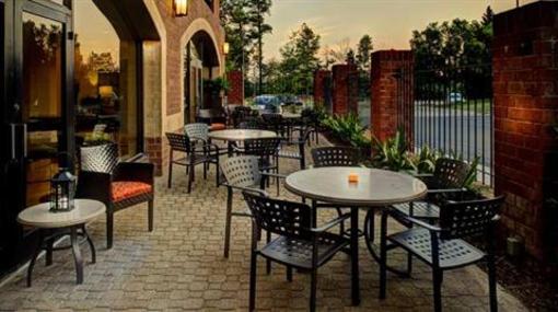 фото отеля Hilton Garden Inn Raleigh-Durham Research Triangle Park