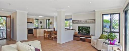 фото отеля Mermaid Beachside Bed & Breakfast Gold Coast