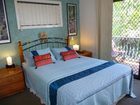 фото отеля Mermaid Beachside Bed & Breakfast Gold Coast