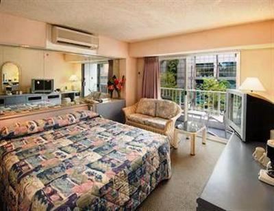 фото отеля Aqua Waikiki Joy Hotel