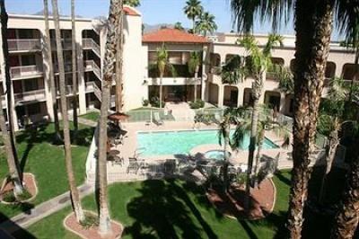 фото отеля Scottsdale Thunderbird Suites