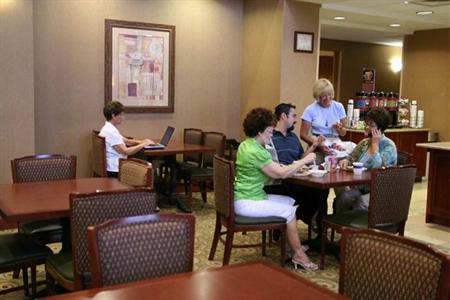 фото отеля Hampton Inn & Suites Phoenix Surprise
