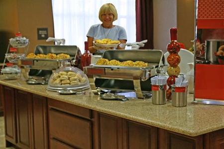 фото отеля Hampton Inn & Suites Phoenix Surprise