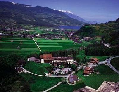 фото отеля Hotel Landhaus Giswil