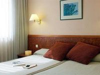 Hesperia Sant Joan Suites