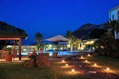 фото отеля Orsa Maggiore Hotel Vulcano