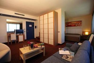фото отеля Golden Tulip Galilei Pisa