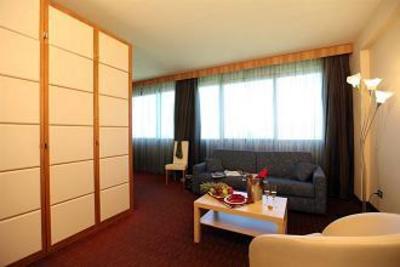 фото отеля Golden Tulip Galilei Pisa