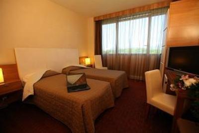 фото отеля Golden Tulip Galilei Pisa