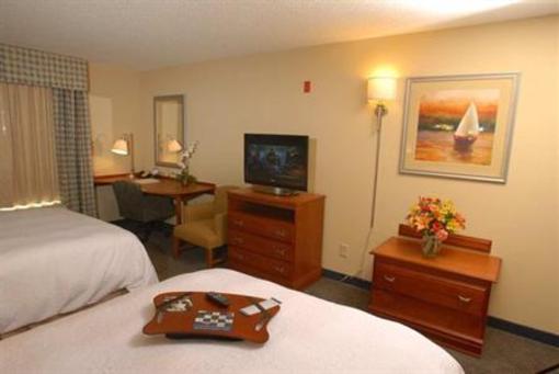фото отеля Hampton Inn Gloucester