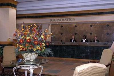 фото отеля Embassy Suites Hotel Greenville Golf Resort & Conference Ctr