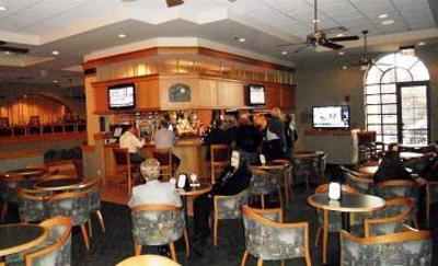 фото отеля Embassy Suites Hotel Greenville Golf Resort & Conference Ctr