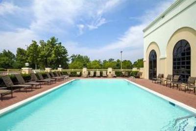 фото отеля Embassy Suites Hotel Greenville Golf Resort & Conference Ctr