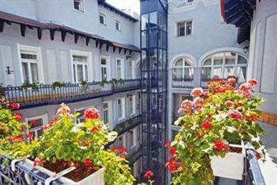 фото отеля Baross City Hotel