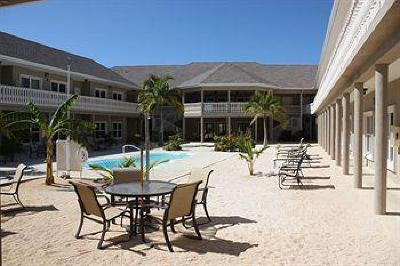 фото отеля The Alexander Hotel Cayman Brac