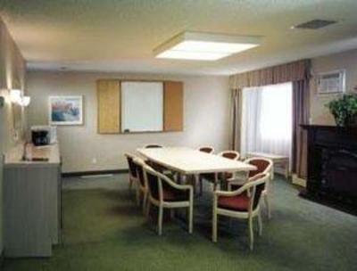 фото отеля Travelodge Calgary University