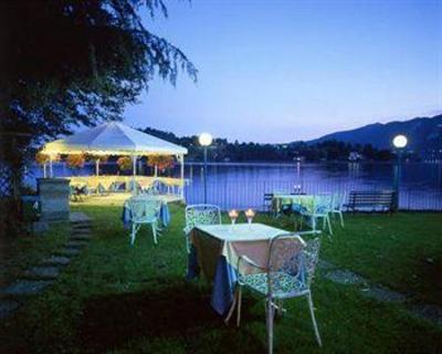 фото отеля Hotel L'Approdo Pettenasco