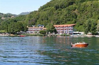 фото отеля Hotel L'Approdo Pettenasco