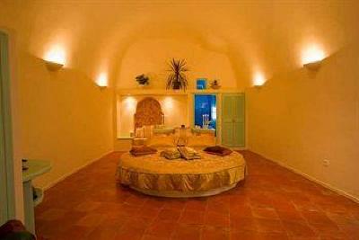 фото отеля Santorini Luxury Villas Firostefani
