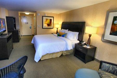 фото отеля Hilton Garden Inn Washington DC / Bethesda