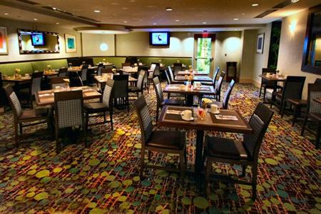 фото отеля Hilton Garden Inn Washington DC / Bethesda