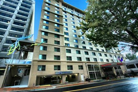 фото отеля Hilton Garden Inn Washington DC / Bethesda
