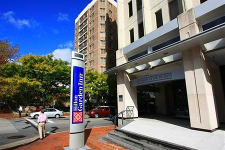фото отеля Hilton Garden Inn Washington DC / Bethesda
