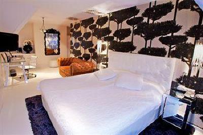 фото отеля Van Der Valk Hotel De Gouden Leeuw Voorschoten