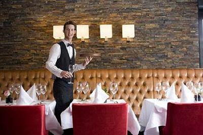 фото отеля Van Der Valk Hotel De Gouden Leeuw Voorschoten