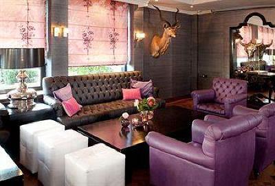фото отеля Van Der Valk Hotel De Gouden Leeuw Voorschoten