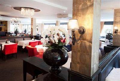 фото отеля Van Der Valk Hotel De Gouden Leeuw Voorschoten