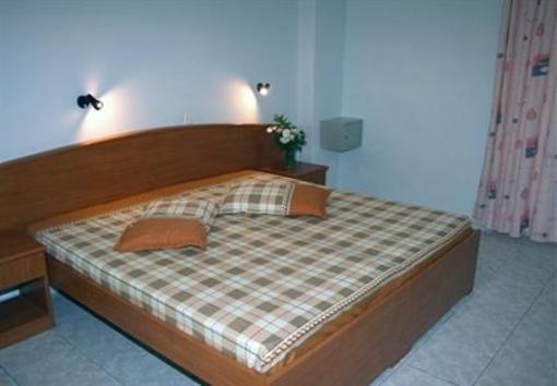 фото отеля Christina Hotel Tsilivi