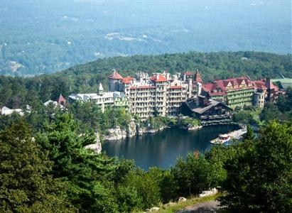 фото отеля Mohonk Mountain House