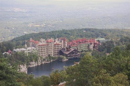 фото отеля Mohonk Mountain House
