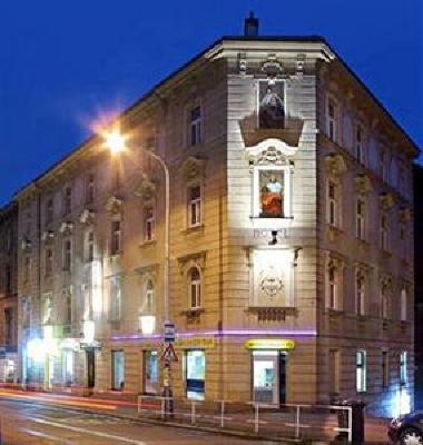 фото отеля Hotel Golden City - Garni
